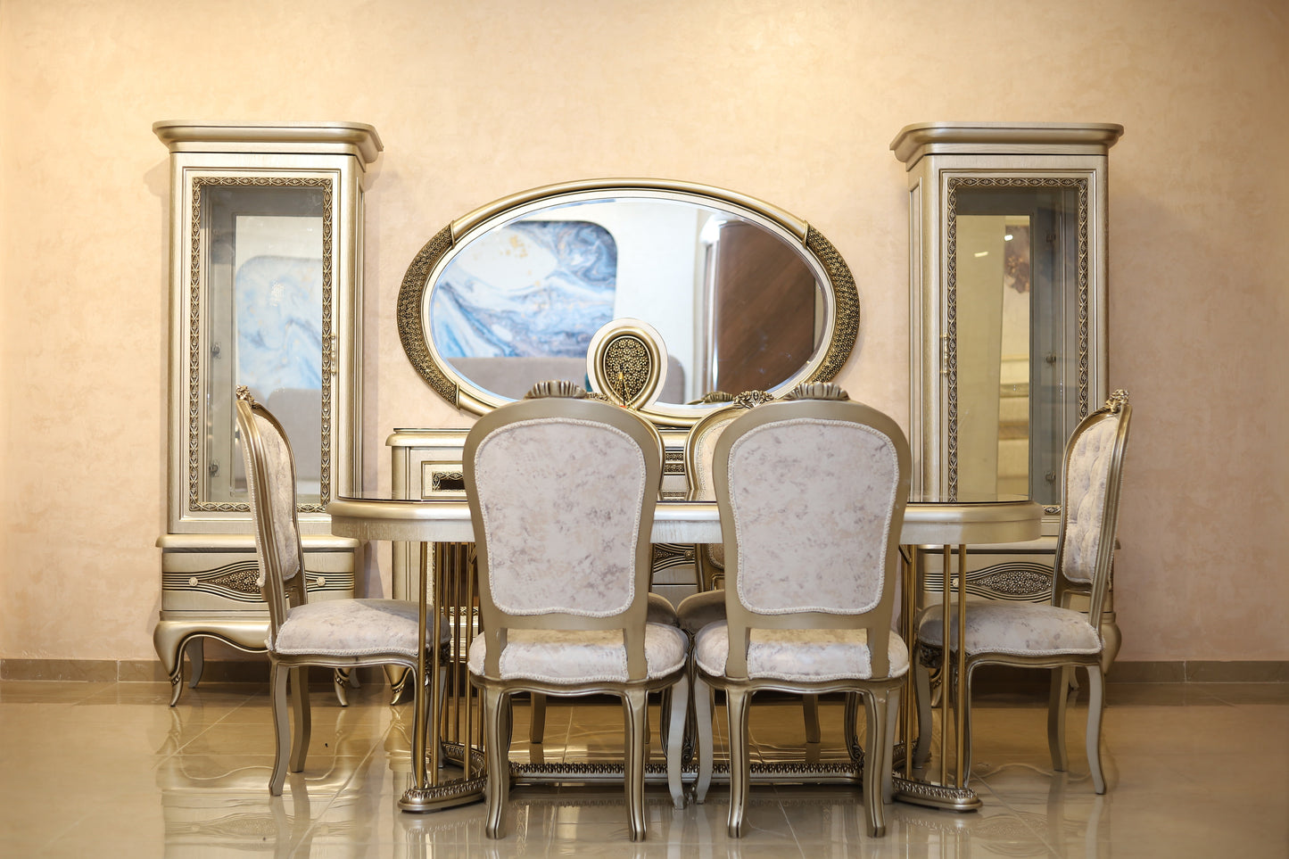 Opulentes esszimmer