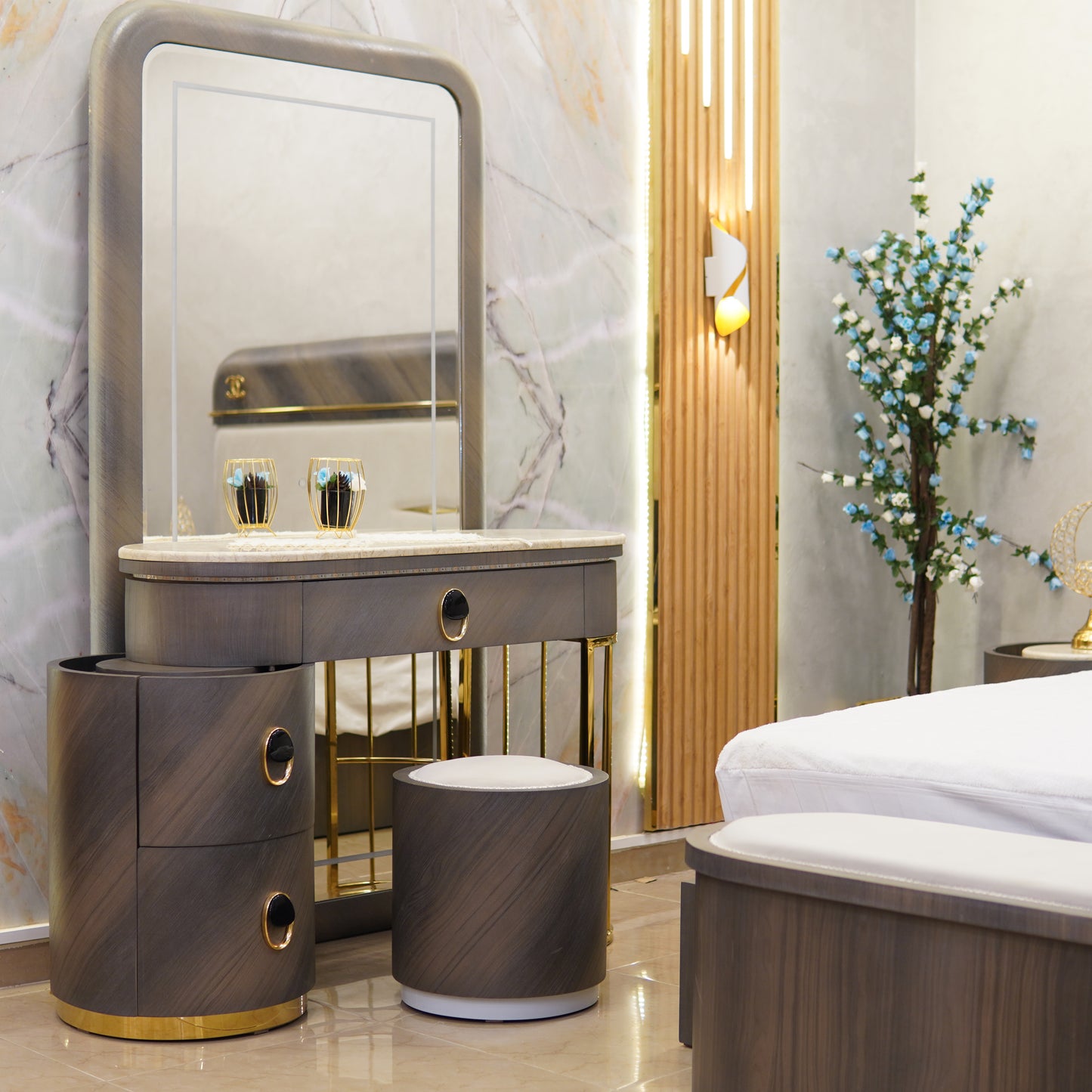 Diva moderne Schlafzimmer - Alhariri mobel