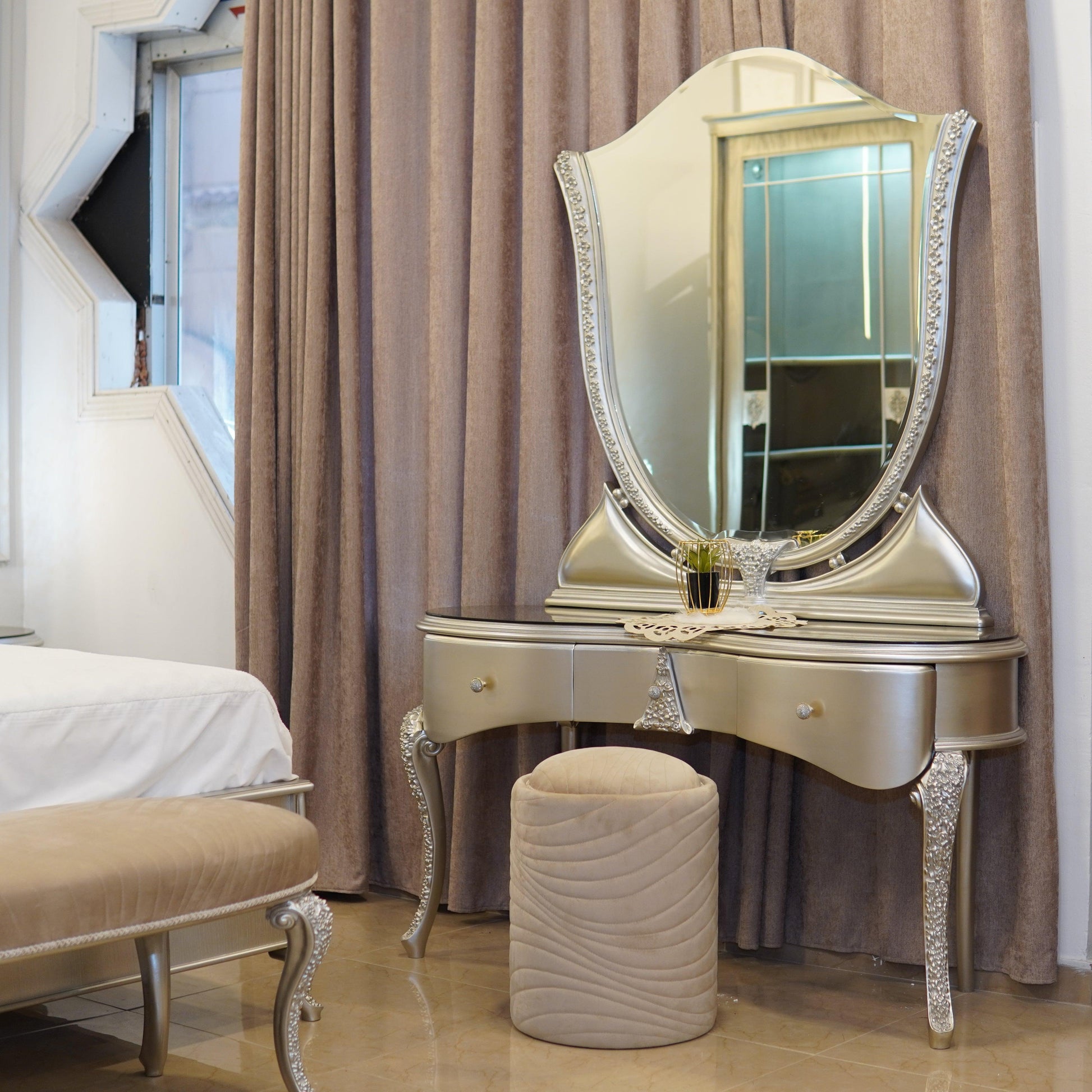 Lamonta Schhlafzimmer - Alhariri mobel