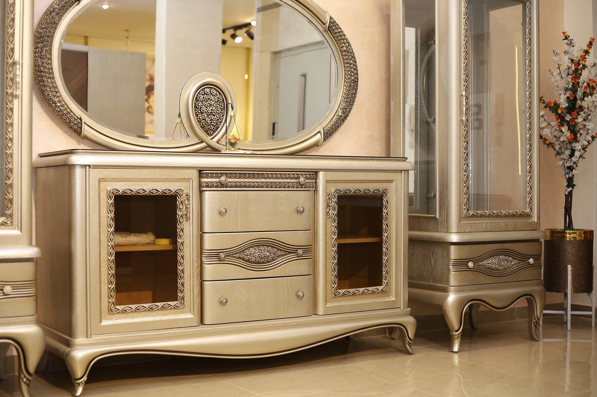 Opulentes esszimmer buffet
