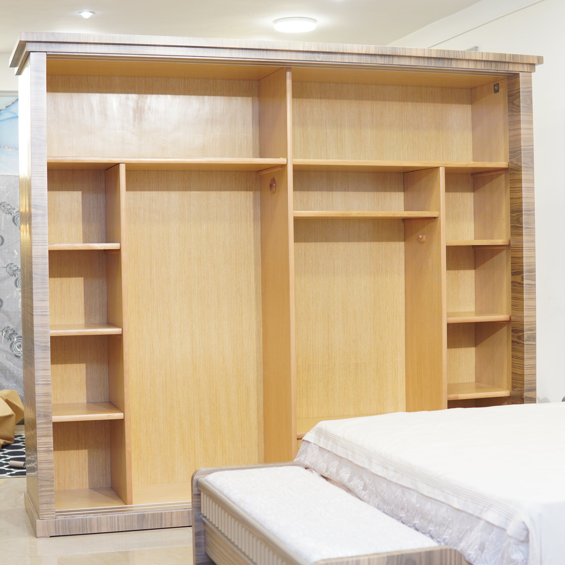 Victoriaschlafzimmer schrank